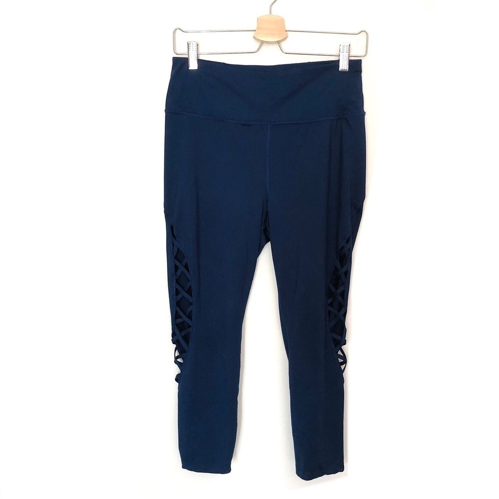 Avia Criss-Cross Leggings Size 8-10 - Picture 3 of 9
